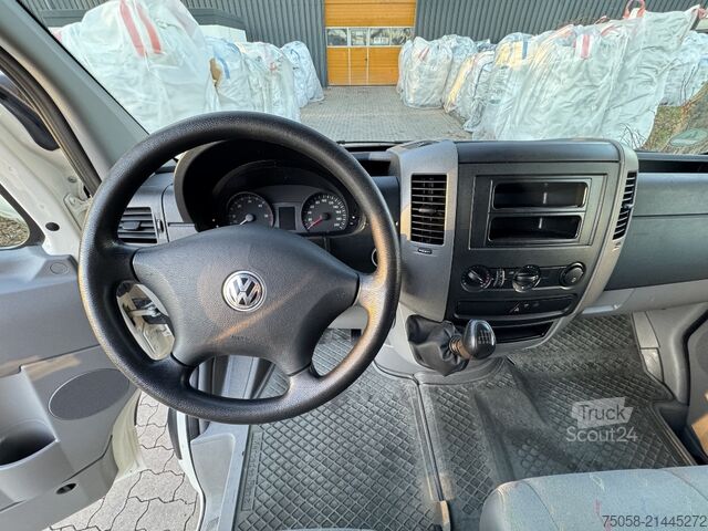 Fourgon pick-up VW CRAFTER 2.5 TDI - 68 TKm - 1. Hand - EEV