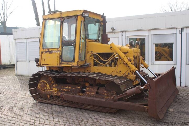 Egaliseermachine CAT D 4 E