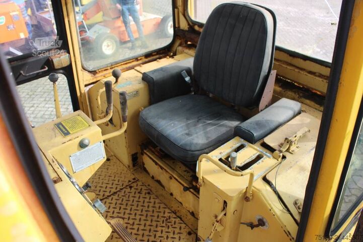 Egaliseermachine CAT D 4 E