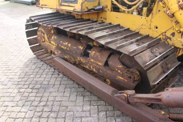 Egaliseermachine CAT D 4 E