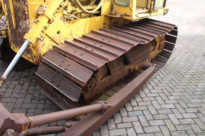 Egaliseermachine CAT D 4 E