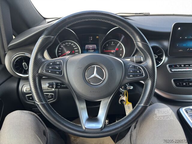 Microbuz Mercedes-Benz V 300 d EDITION lang ACC AHK AUT Akustikglas LED