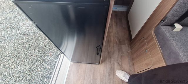 Kemperis CARADO pro CV 602 6m Längsbetten