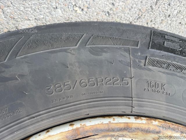 Otevřený návěs s plachtou SCHMITZ CARGOBULL 3Achs Standard Tasbach Staplerhalter Liftachse