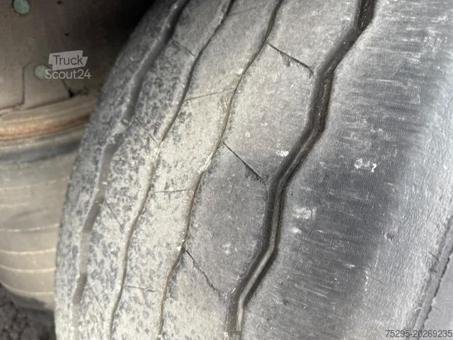 Otevřený návěs s plachtou SCHMITZ CARGOBULL 3Achs Standard Tasbach Staplerhalter Liftachse