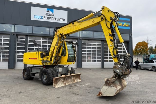 Altro LIEBHERR 900 C 3xBuckets