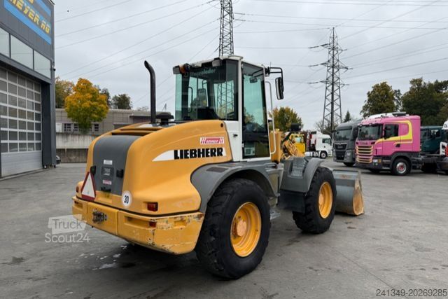 Altro LIEBHERR 514 Stereo Schaufel&Bürste