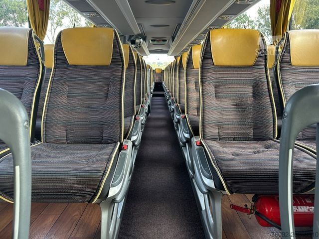 Diaľkový autobus MERCEDES-BENZ Tourismo O350 RHD (Euro 6 VI *DE*TOP)