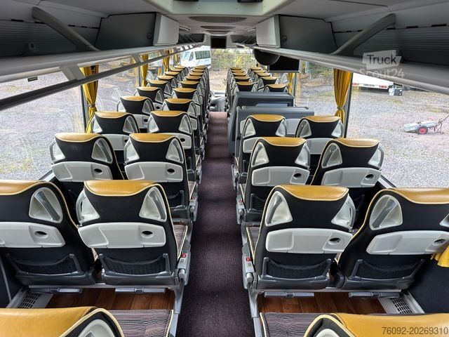 Diaľkový autobus MERCEDES-BENZ Tourismo O350 RHD (Euro 6 VI *DE*TOP)
