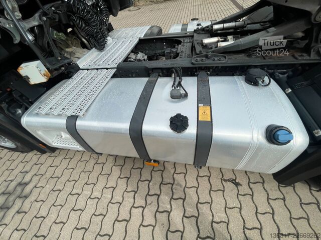 Volume trekker MERCEDES-BENZ Actros 1853 Lowlin höhenverstell. Sattelp Mirror