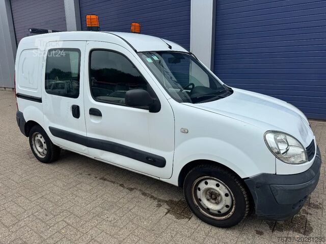 Furgão de caixa Renault Kangoo **EURO 4-1500DCI**