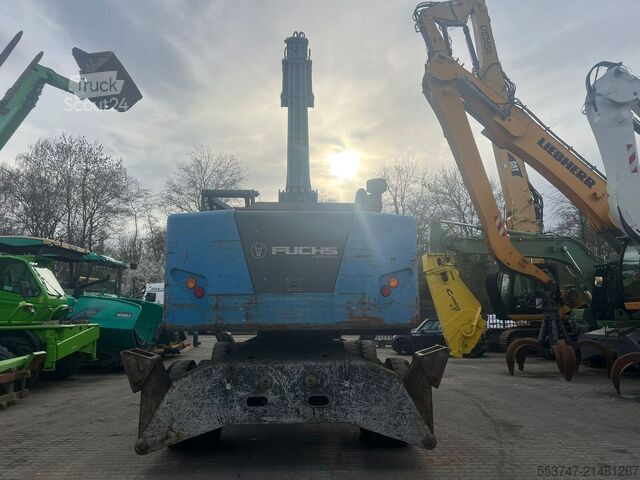 Підйомно-транспортна машина Fuchs MHL 350 T4f