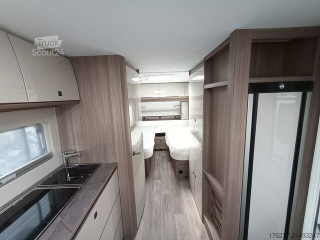 Potovalna prikolica Fendt Tendenza 550 SG