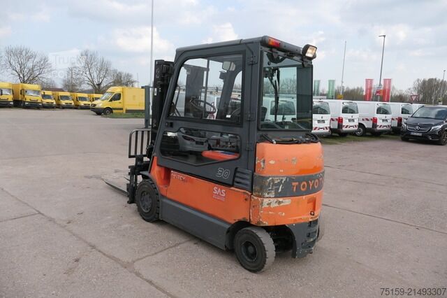 Čelni viličar toyota 7FBMF30 Batterie 19/2016