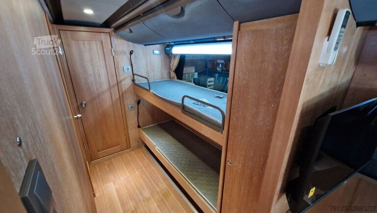 Кемпер Neoplan Starliner 2 XXL Wohnbus Setra
