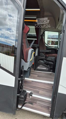 Minibus IVECO Daily C 65 Lagerfahrzeug Stock 519 Sofort
