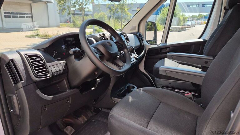 Minibus PEUGEOT Boxer 9 Sitzer Airline Boden Ducato Movano