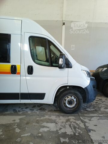кемпер Fiat Ducato Weinsberg Carabus 2023 | manuales | L3H2