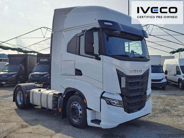 Standardowy ciągnik siodłowy IVECO S-WAY AS440S49T/P