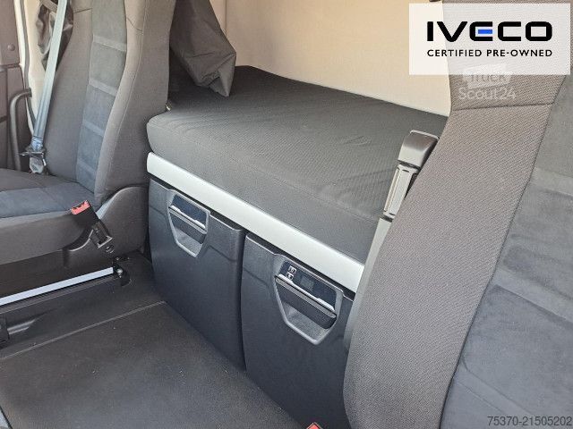 Standardowy ciągnik siodłowy IVECO S-WAY AS440S49T/P