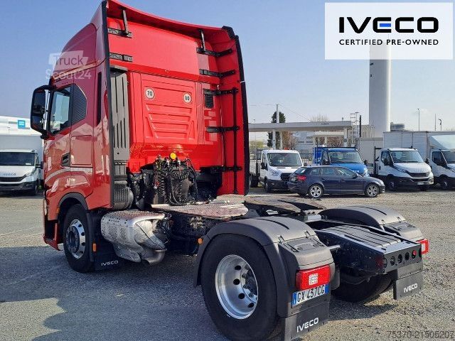 Standardowy ciągnik siodłowy IVECO S-WAY AS440S50T/P