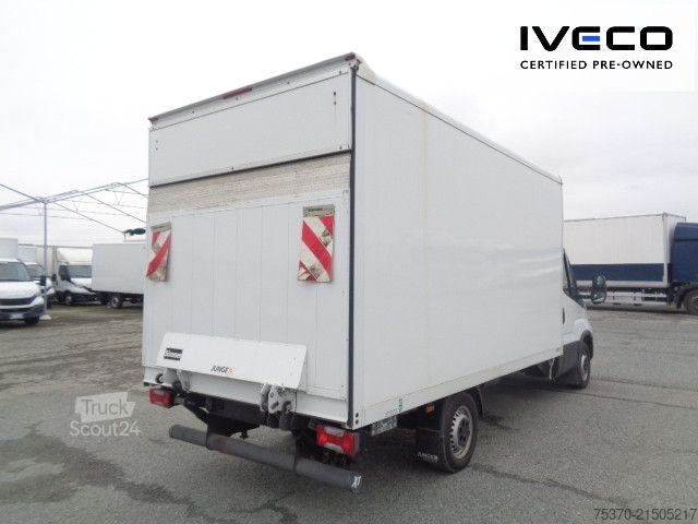 Box van IVECO DAILY 35S16 - 4100