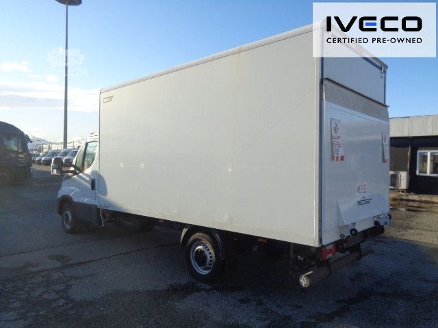 Box van IVECO DAILY 35S16 - 4100