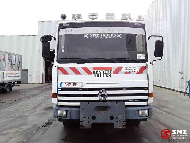 Recovery vehicle Renault R 365 TOp condition