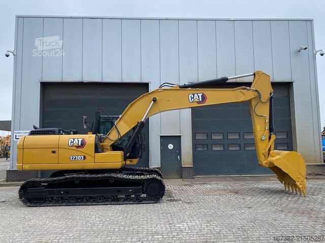 Crawler excavator Caterpillar 323D3