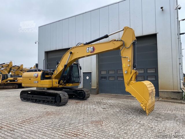 Crawler excavator Caterpillar 323D3