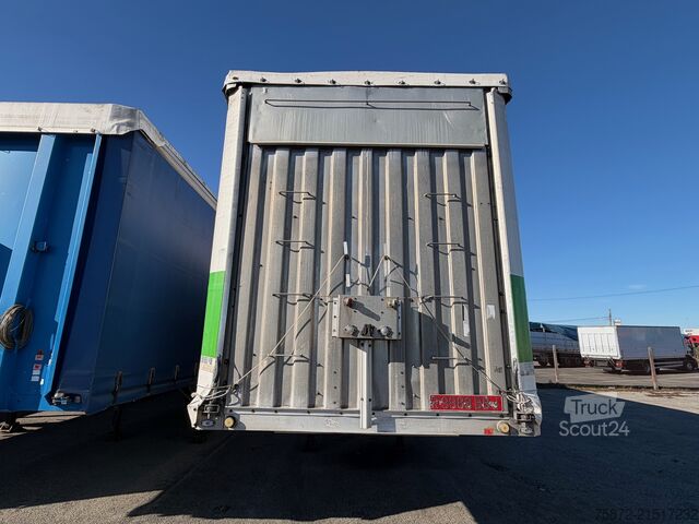 Open semitrailer with tarp Benalu TAULINER CON ELEVACION HIDRAULICA