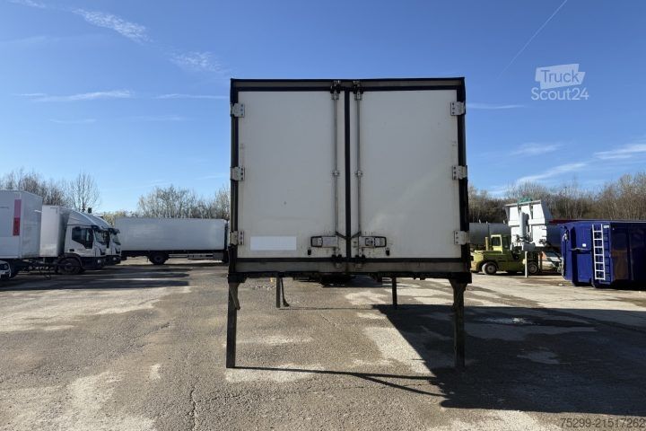 Επαγγελματικό όχημα Schmitz Cargobull Schmitz Carrier 1550