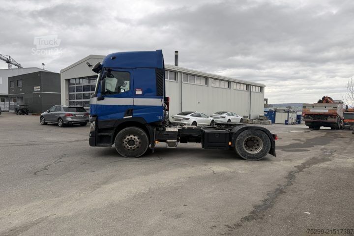 Standardni vlačilec Renault T430 4x2 / Swiss-Vehicle