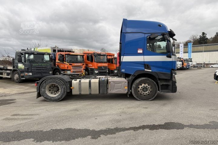 Standardni vlačilec Renault T430 4x2 / Swiss-Vehicle