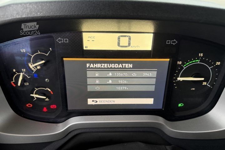 Standardni vlačilec Renault T430 4x2 / Swiss-Vehicle