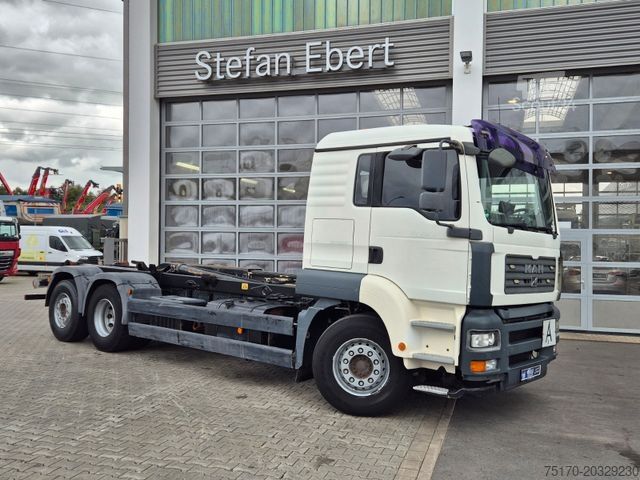 Hákový nosič kontejnerů MAN TGA 26.440 6x2-2 BL Meiller RK 20.70 Bett