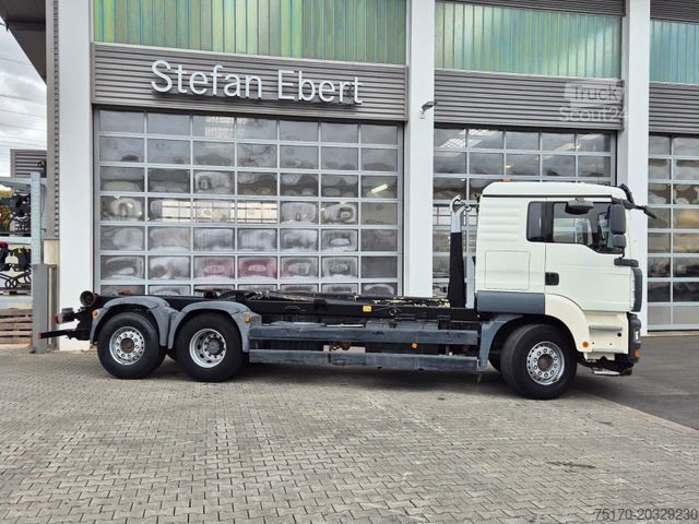Hákový nosič kontejnerů MAN TGA 26.440 6x2-2 BL Meiller RK 20.70 Bett