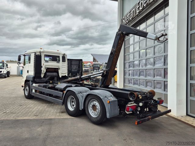 Hákový nosič kontejnerů MAN TGA 26.440 6x2-2 BL Meiller RK 20.70 Bett
