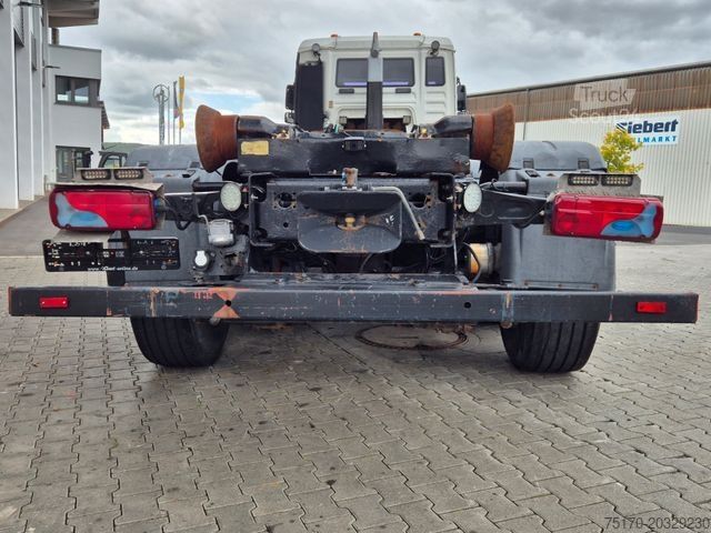 Hákový nosič kontejnerů MAN TGA 26.440 6x2-2 BL Meiller RK 20.70 Bett