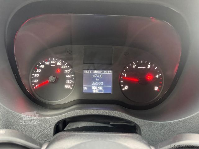 Pick-up furgons MERCEDES-BENZ Sprinter 215 CDI DoKa 9G Klima AHK SHZ