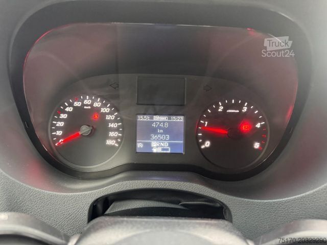Dodávka s plachtovou bočnicou MERCEDES-BENZ Sprinter 215 CDI DoKa 9G Klima AHK SHZ