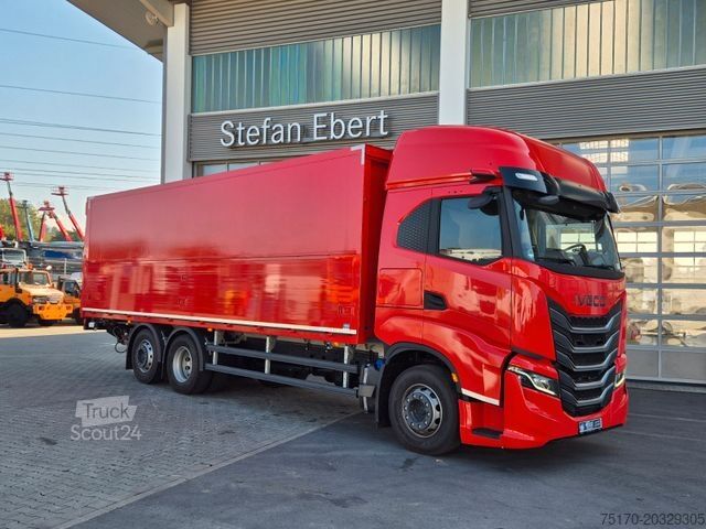 Dzērienu kravas automašīna IVECO AS260S50Y/FS Schwenkwand LBW 2xAHK CAM Intarder