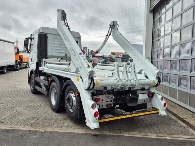 Absetzkipper LKW IVECO AS280X50Y/PS ON Meiller AK 16. T Funk AHK