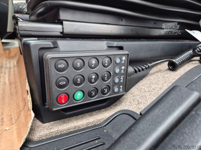 Absetzkipper LKW IVECO AS280X50Y/PS ON Meiller AK 16. T Funk AHK