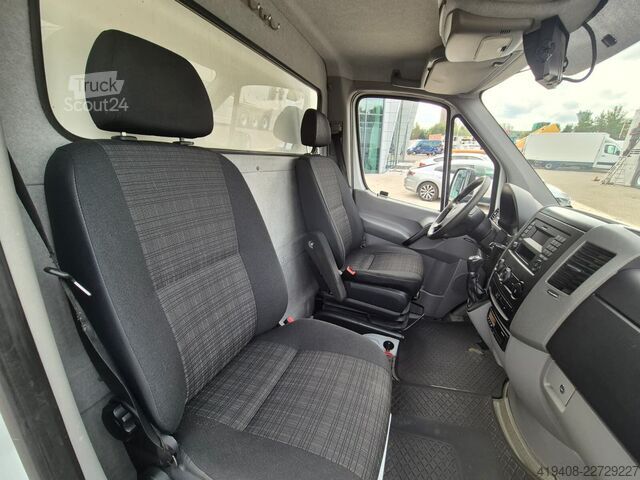 Caja plana Mercedes-Benz Sprinter 516 / Palfinger HDS / Serviced!