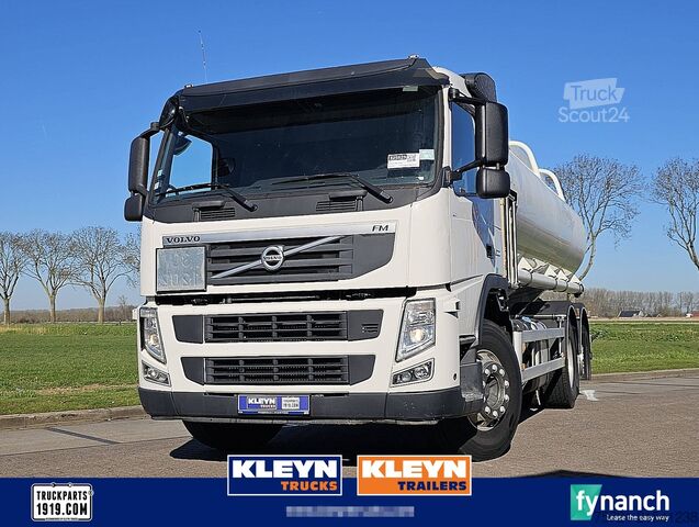 Tankowiec VOLVO FM 13.500 19.000L