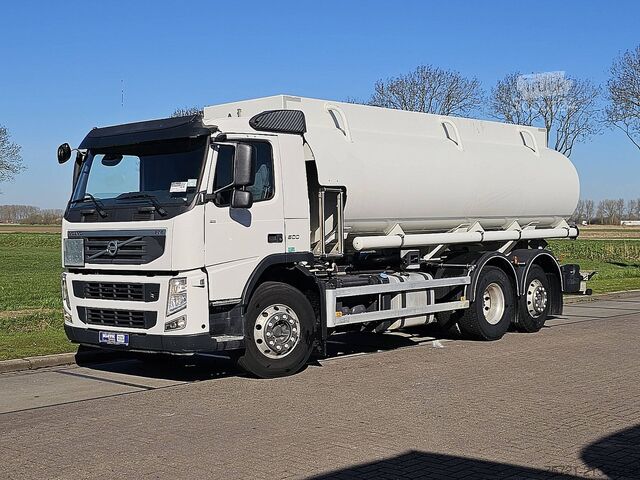 Tankowiec VOLVO FM 13.500 19.000L