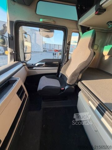 štandardný ťahač MAN TGX 18 460 XXL