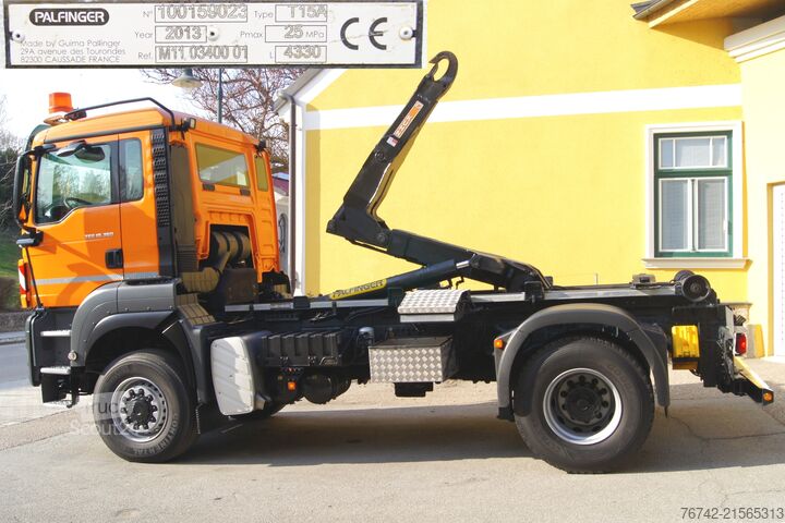 Tovornjak s kavljem za kontejnerje MAN TGS 18.360 BL 4x4 / PALIFT/ Winterdienst/ 5 m³ Salzstreuer