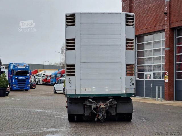 Szarvasmarha-szállítás CUPPERS LVA 10-10 AL 3 deck livestock trailer - BPW Axl...